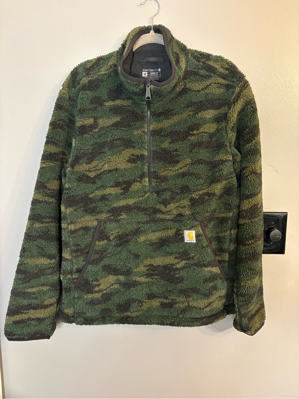 Carhartt Men's Loose Fit Black Jacket size Medium